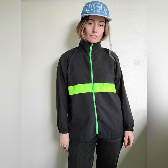 F.U.N. Gear Vintage 90s Windbreaker M-L - Picture 7 of 11